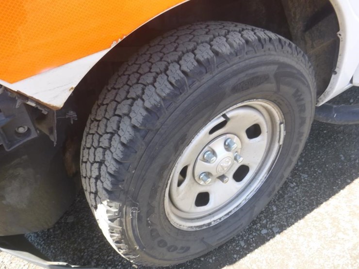 2016-dodge-1500-image-11