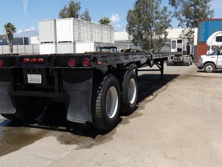 1976-fruehauf-flatbed-image-5