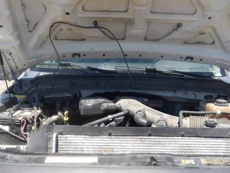 2012-ford-f550-image-15