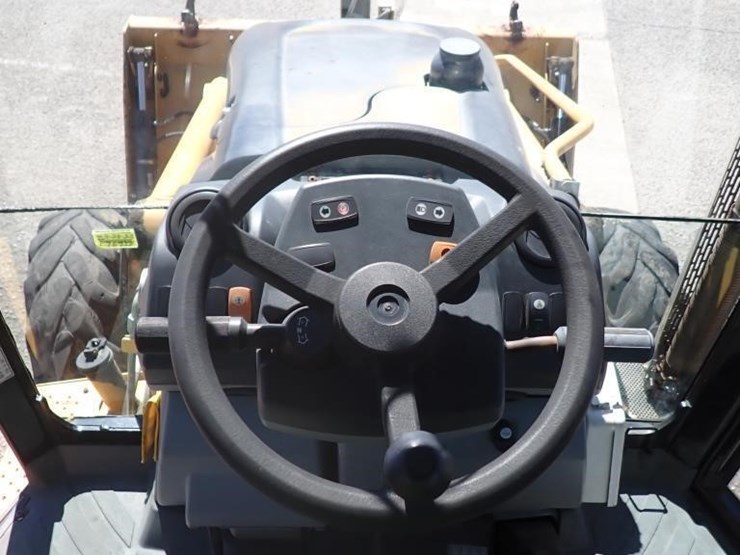 2008-caterpillar-430e-image-36