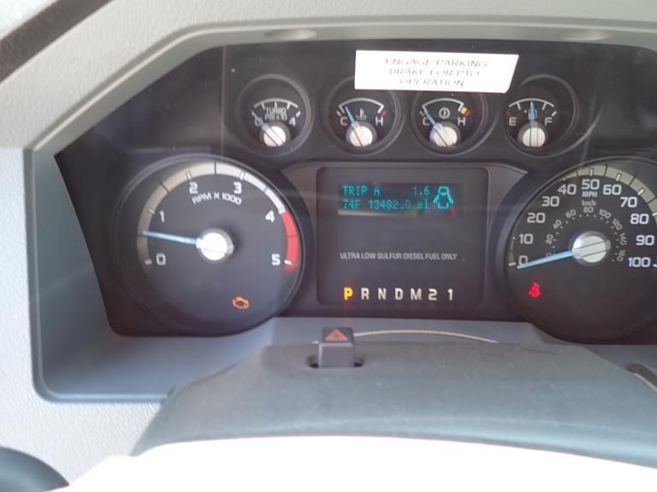 2011-ford-f550-image-30