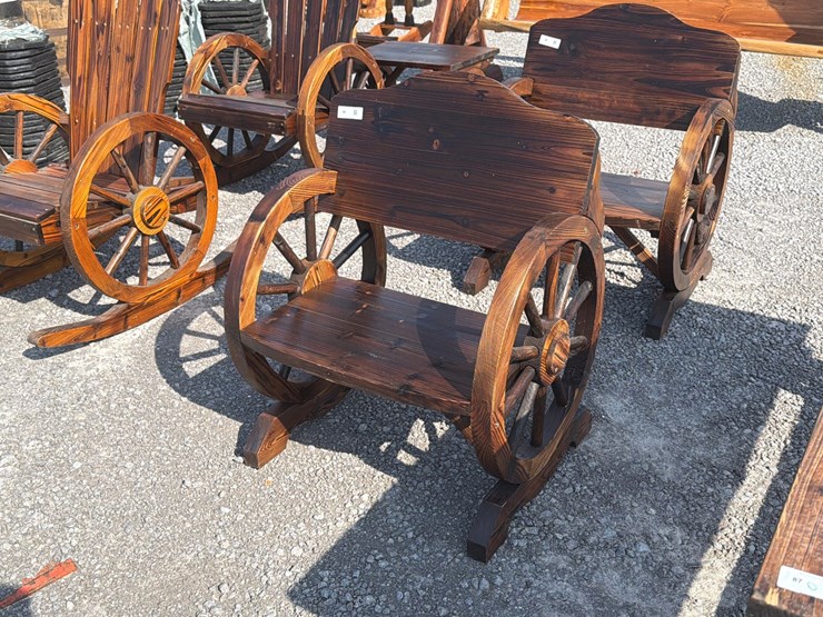 #86-•-wagon-wheel-chair-image-1