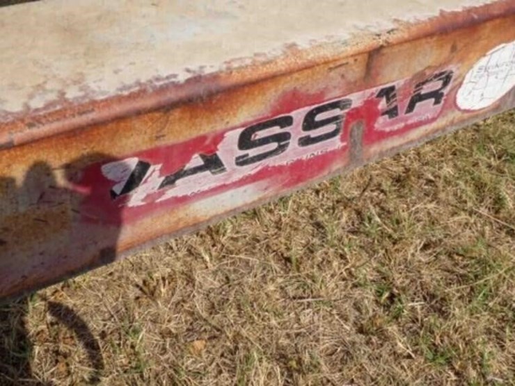 massey-ferguson-1330-image-2