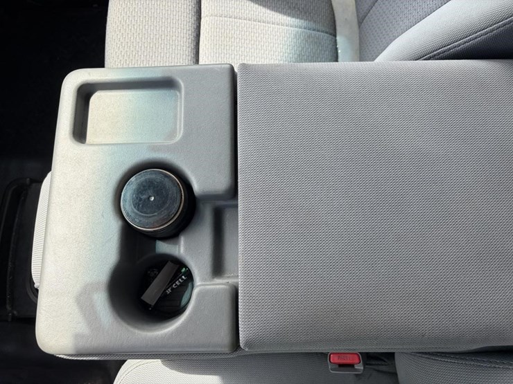 2011-ford-f150-image-18