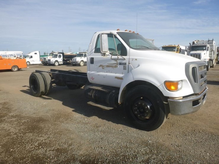 2007-ford-f650-image-2