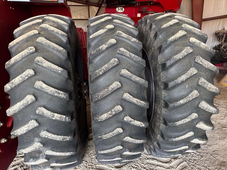 2008-case-ih-485-image-45