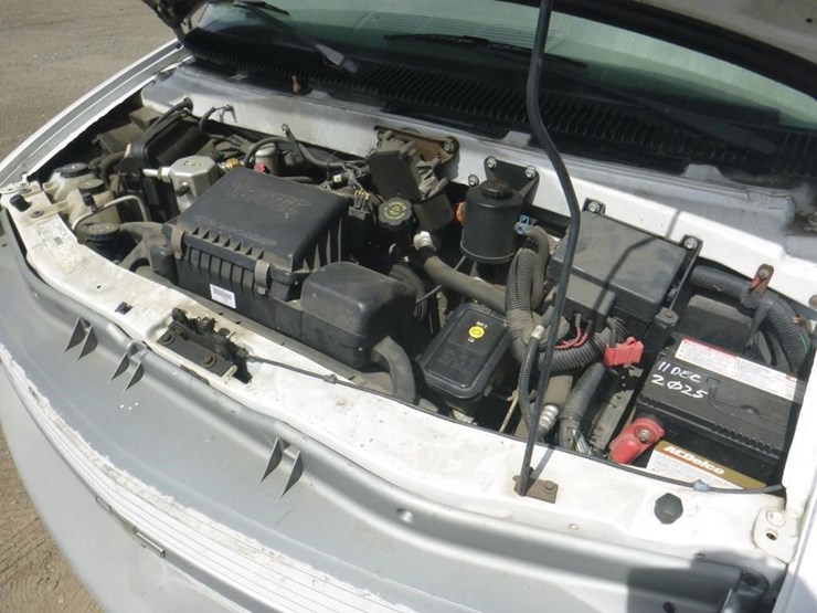 2002-gmc-safari-image-9