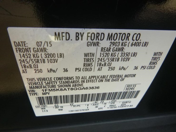 2016-ford-explorer-image-16