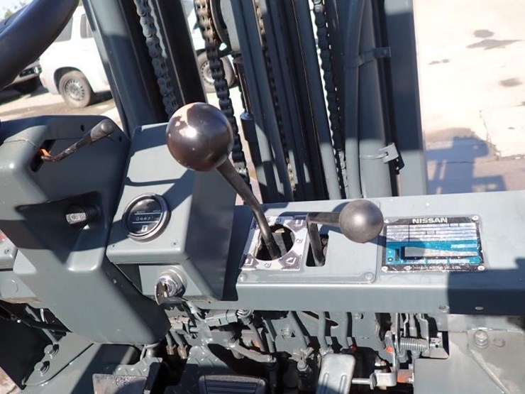 2008-caterpillar-p3000-image-18