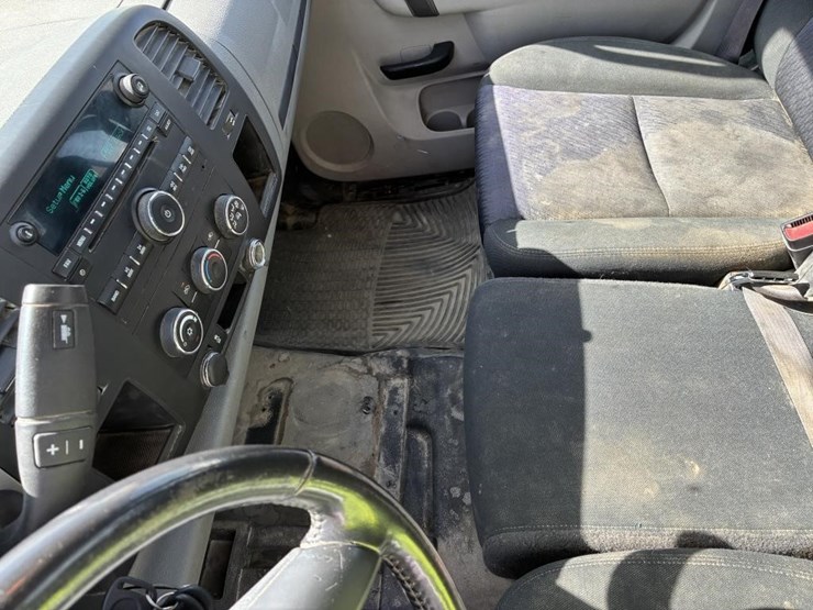 2012-gmc-sierra-2500hd-image-23