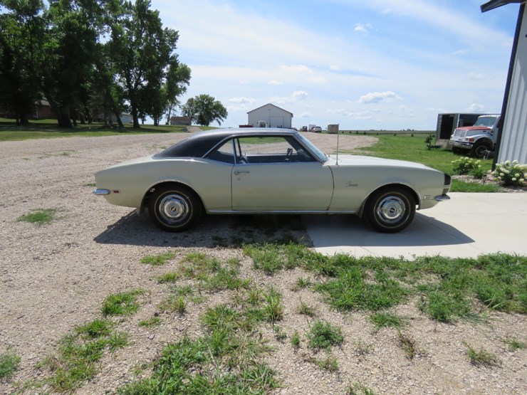 1968-chevrolet-camaro-image-5