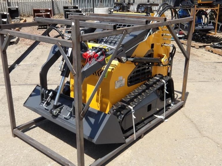 2026-zjz-380-skid-steer-track-loader-image-1