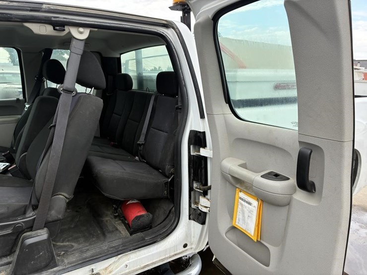2012-gmc-sierra-2500hd-image-17