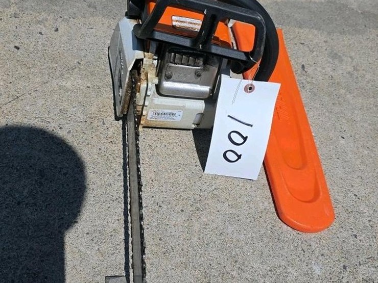 #100-•-stihl-ms-180-chainsaw-image-4