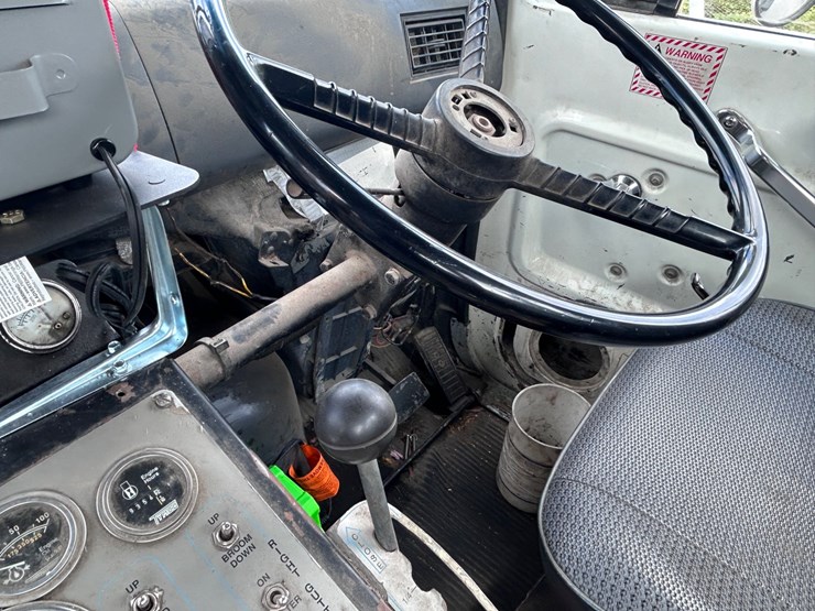 1995-ford-l7000-image-38
