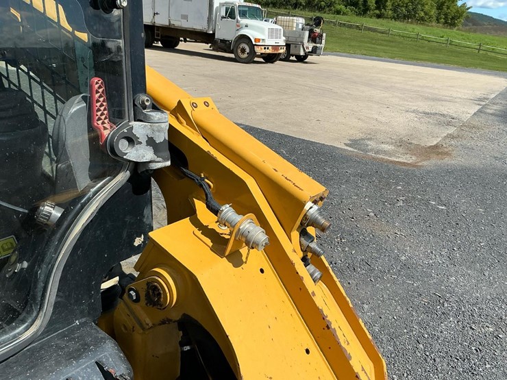 2019-caterpillar-289d-image-49