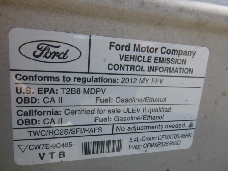 2012-ford-cargo-image-11