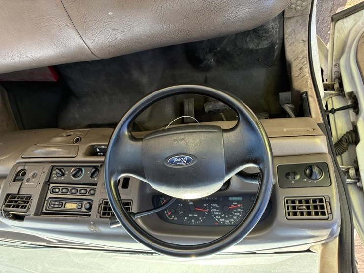 2004-ford-f250-image-15