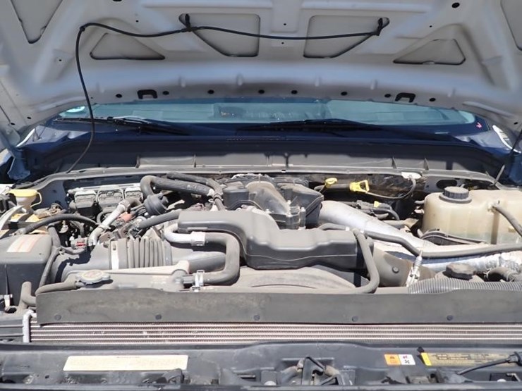 2011-ford-f550-image-9