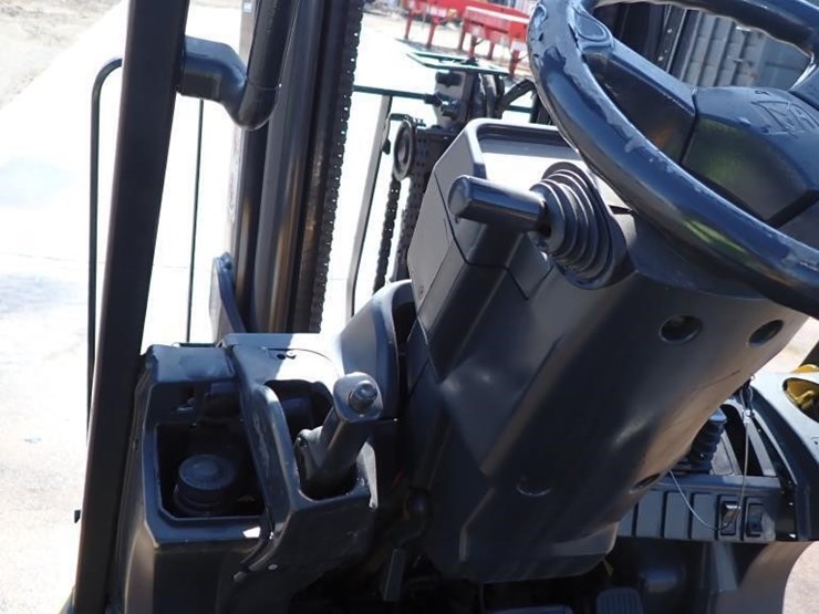 nissan-kcph02a25pv-forklift-image-20