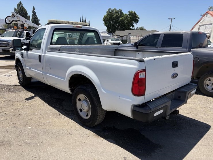 2008-ford-f250-image-4