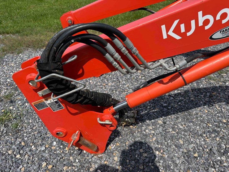 kubota-la1854-image-4