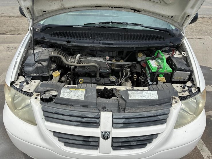 2005-dodge-grand-caravan-image-9