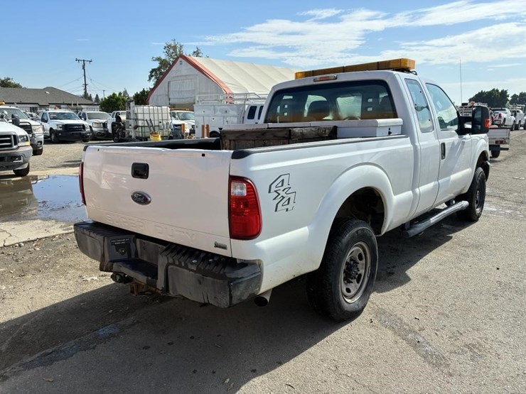 2011-ford-f250-image-3
