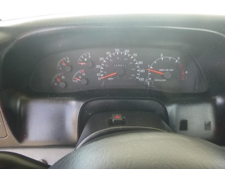 2003-ford-f750-image-23