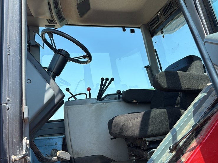 case-ih-7130-image-42