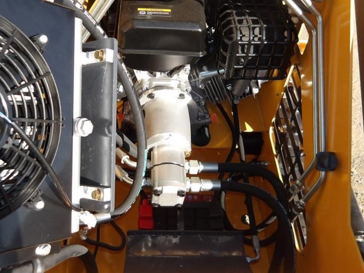 2026-zjz-380-skid-steer-track-loader-image-13