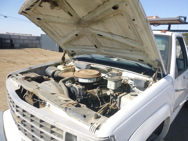 1992-chevrolet-3500-image-19