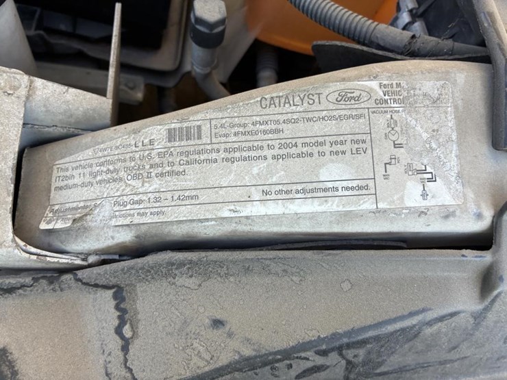 2004-ford-f250-image-11