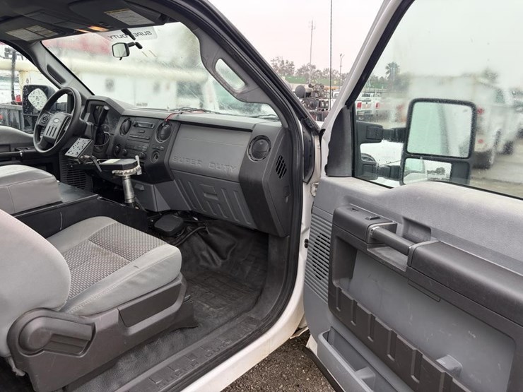2013-ford-f250-sd-image-11