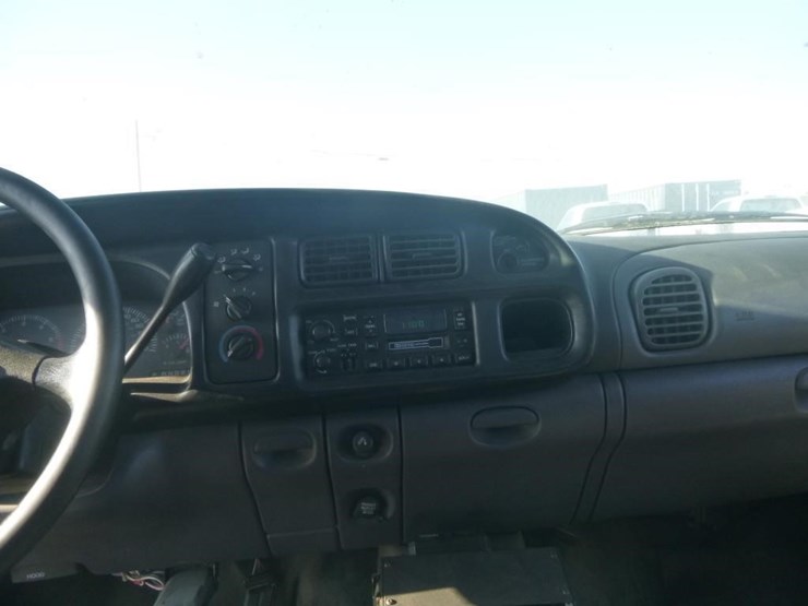 2001-dodge-ram-2500-image-12