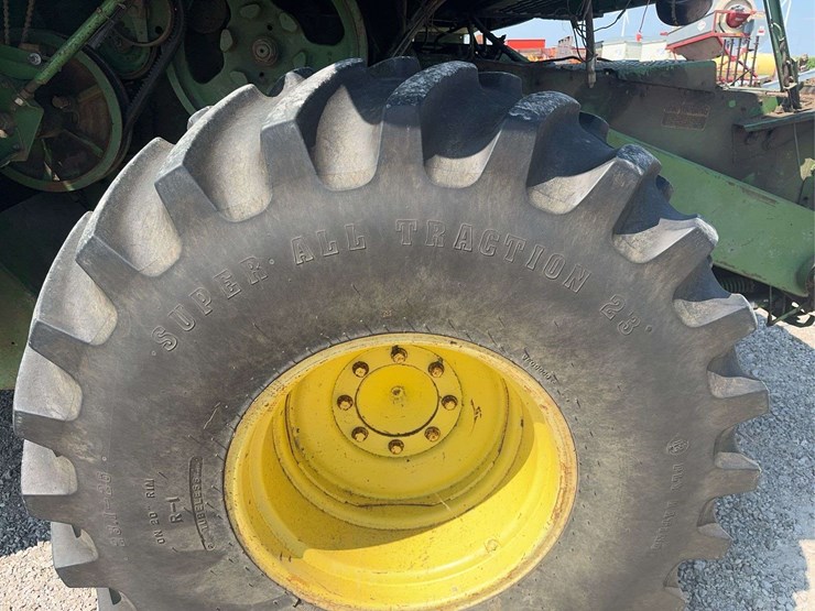 john-deere-6600-image-31