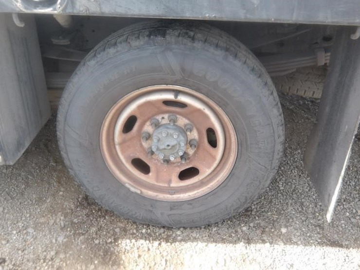 2015-ford-f350-image-5