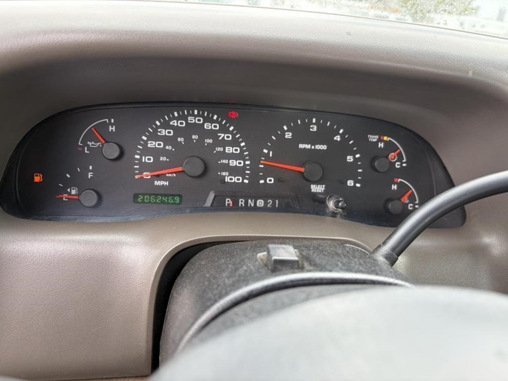 2002-ford-f250-image-16