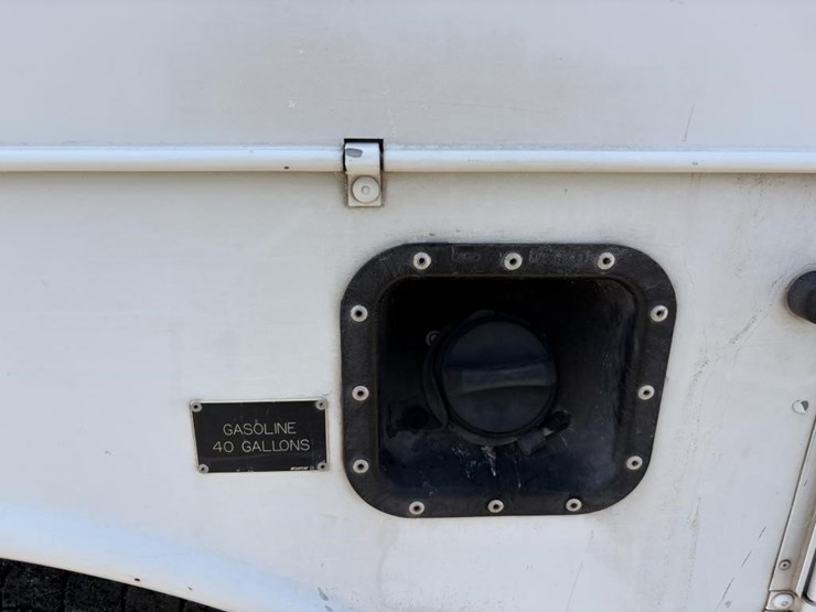 2008-ford-f550-image-6