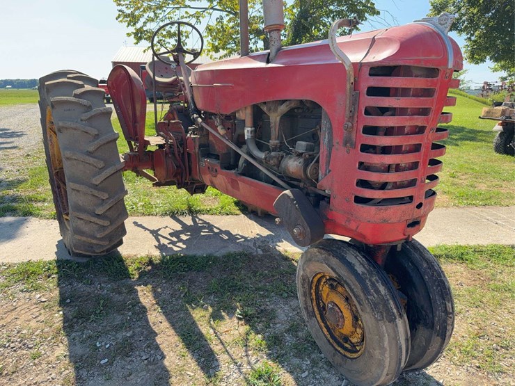 massey-harris-444-image-36
