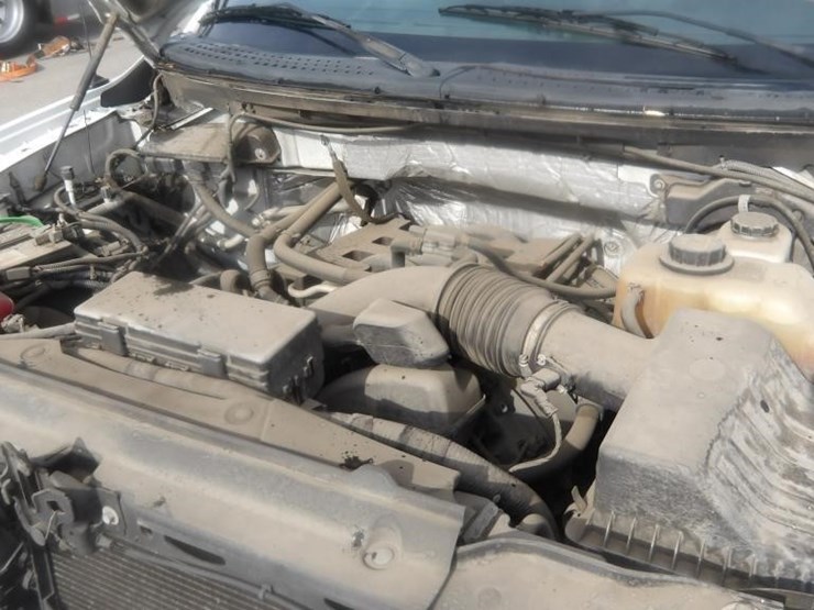 2011-ford-f150-xl-image-7