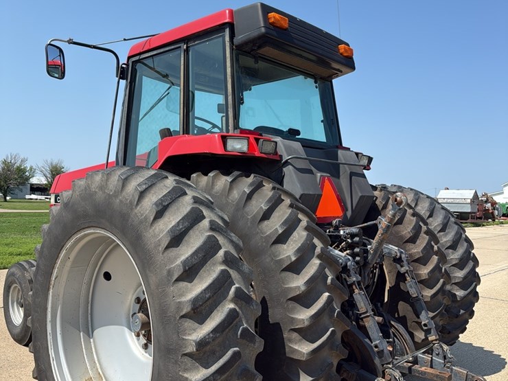 case-ih-7130-image-5