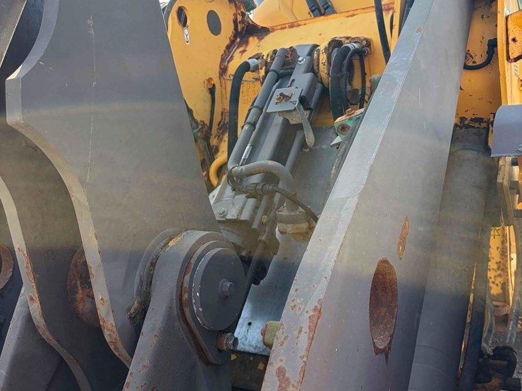 2007-volvo-l70f-image-13