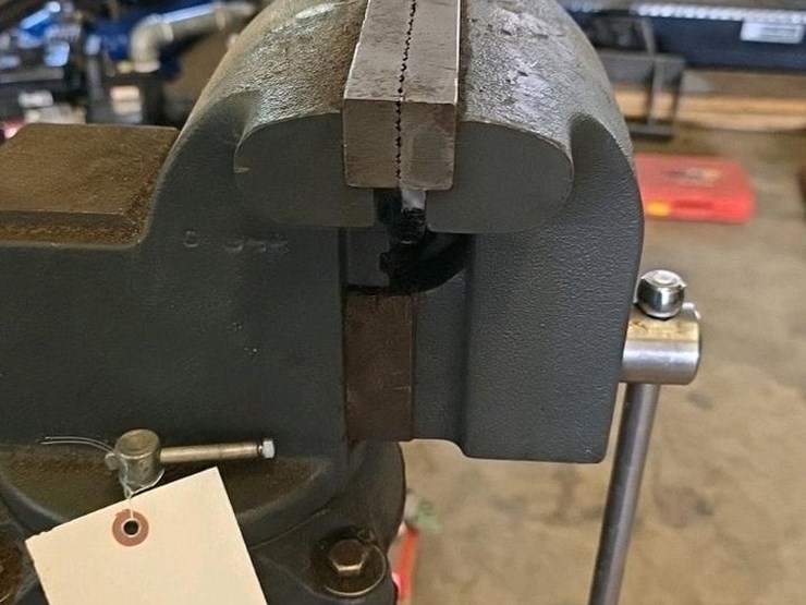 #107-•-wilton-bench-vise-and-stand-image-8
