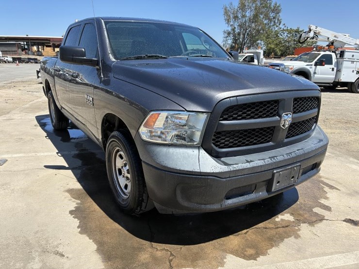 2016-dodge-ram-1500-image-2