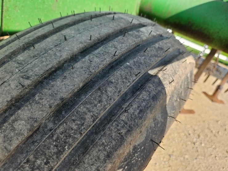 john-deere-726-image-59