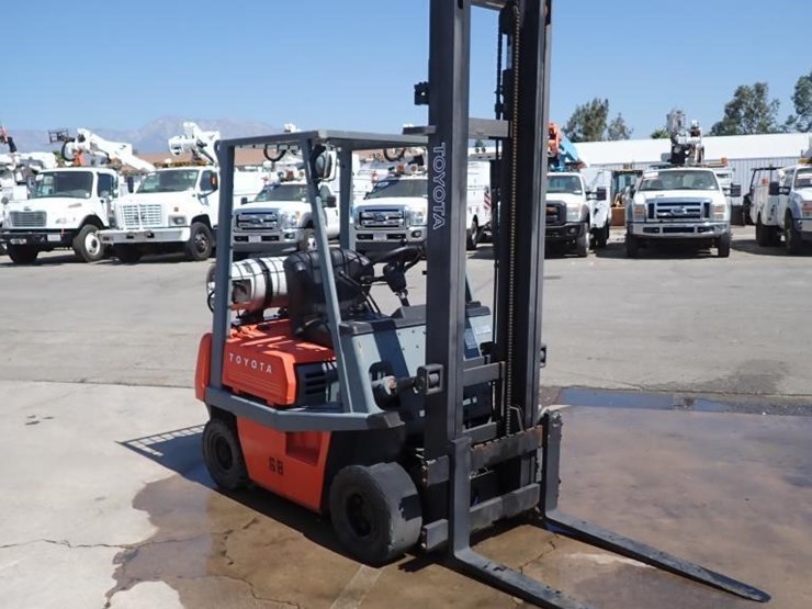 toyota-4fg15-forklift-image-2