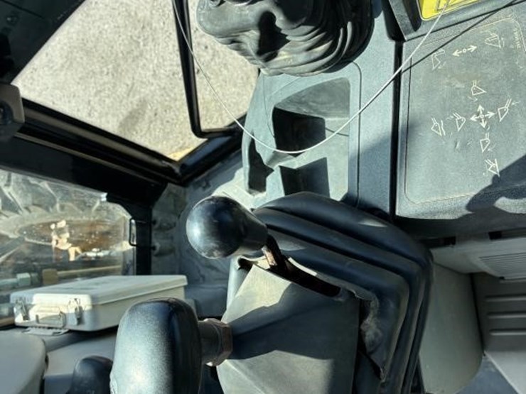 2007-caterpillar-430e-image-25