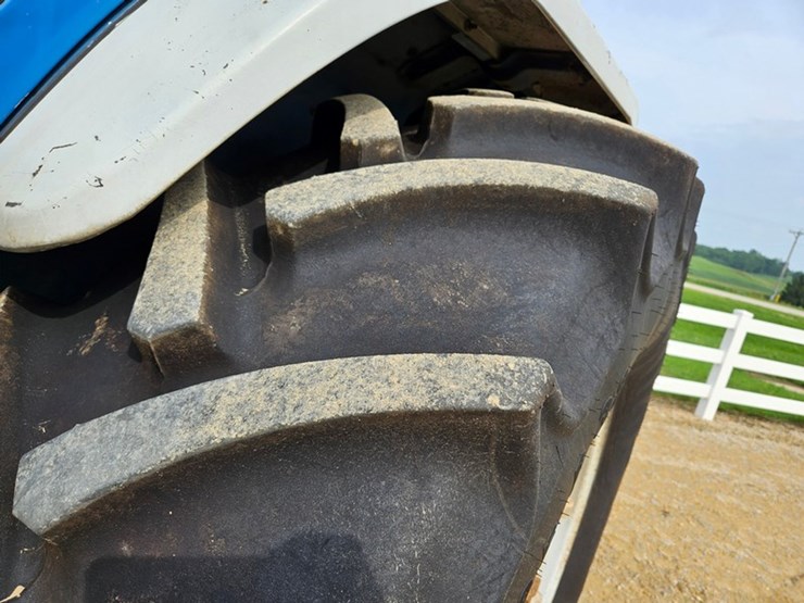 ford-tractor-image-47