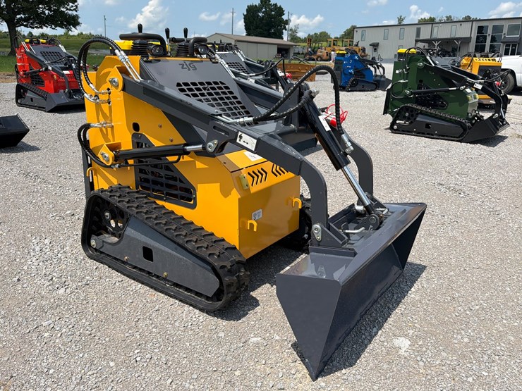#20-•-new-zjg-zj-380-mini-skid-steer-image-1